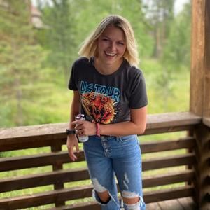 Meet your Posher, Madison